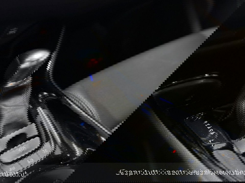 Toyota Toyota C-HR usata a Brescia (13)