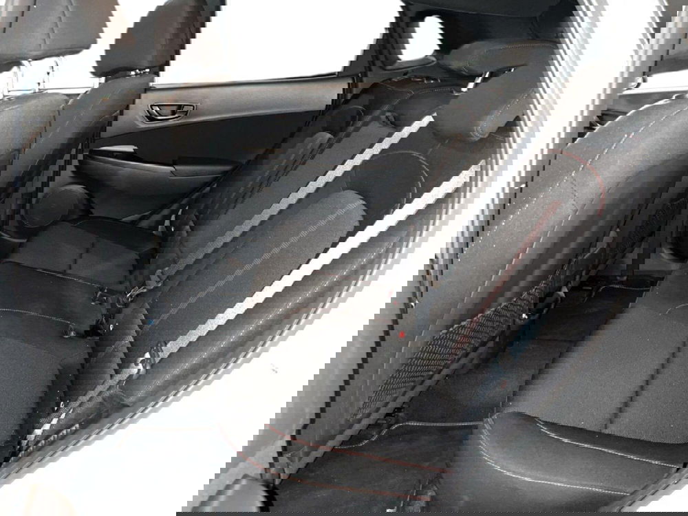 Hyundai Kona usata a Torino (9)