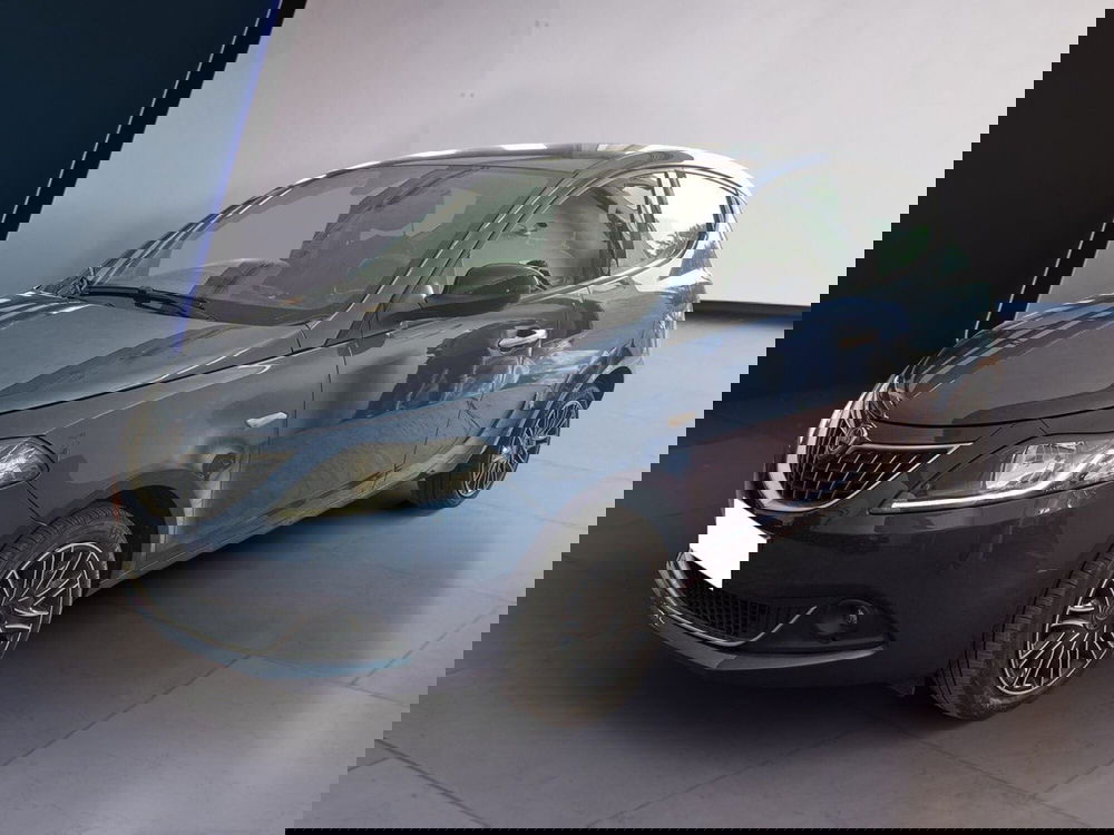 Lancia Ypsilon usata a Torino (2)