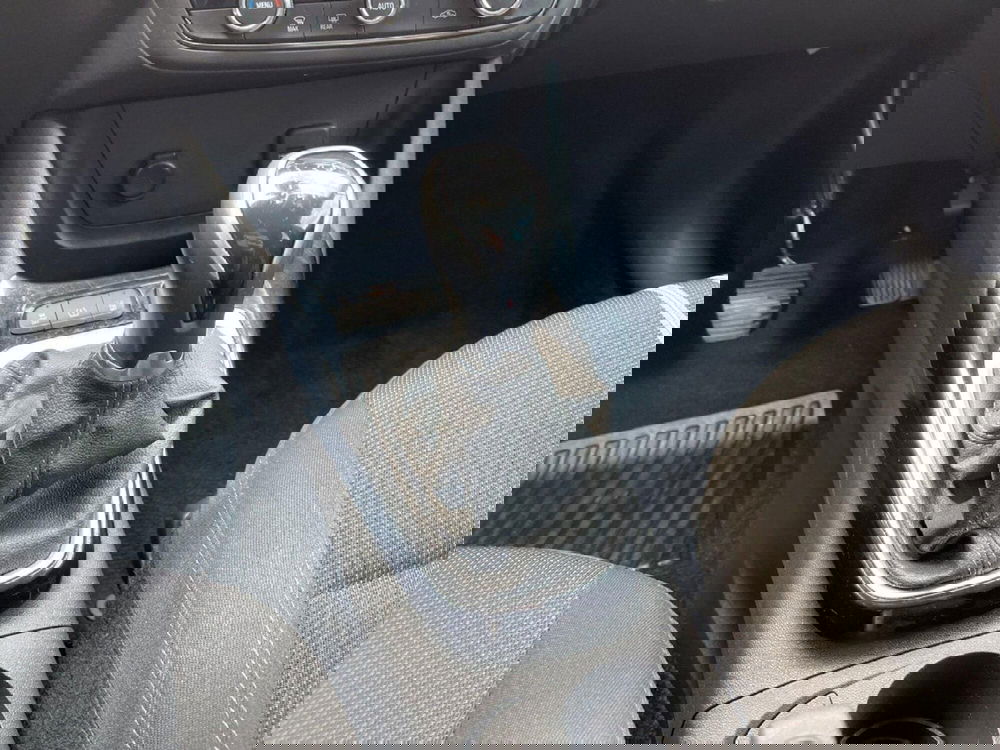 Opel Crossland X usata a Torino (14)