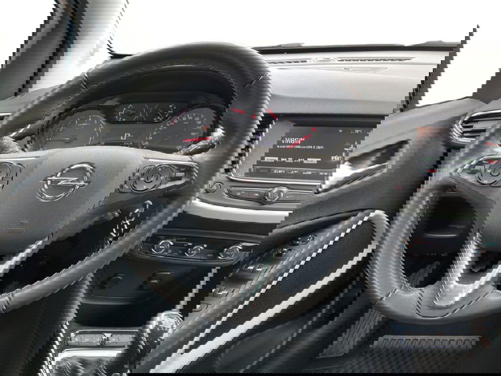 Opel Crossland X usata a Torino (12)