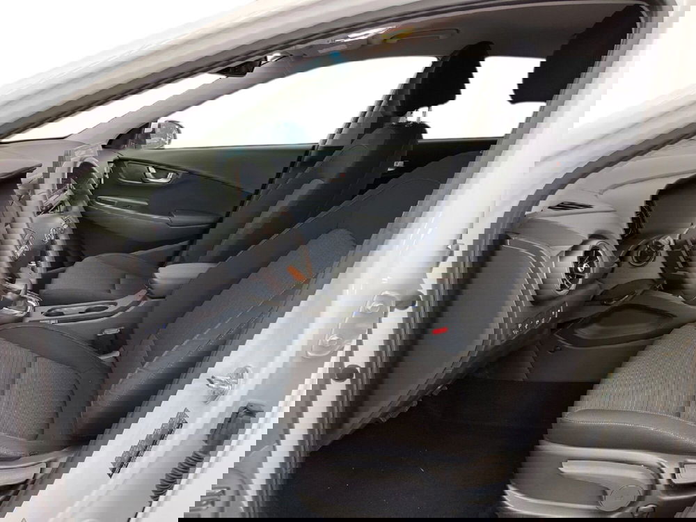 Hyundai Kona usata a Torino (10)