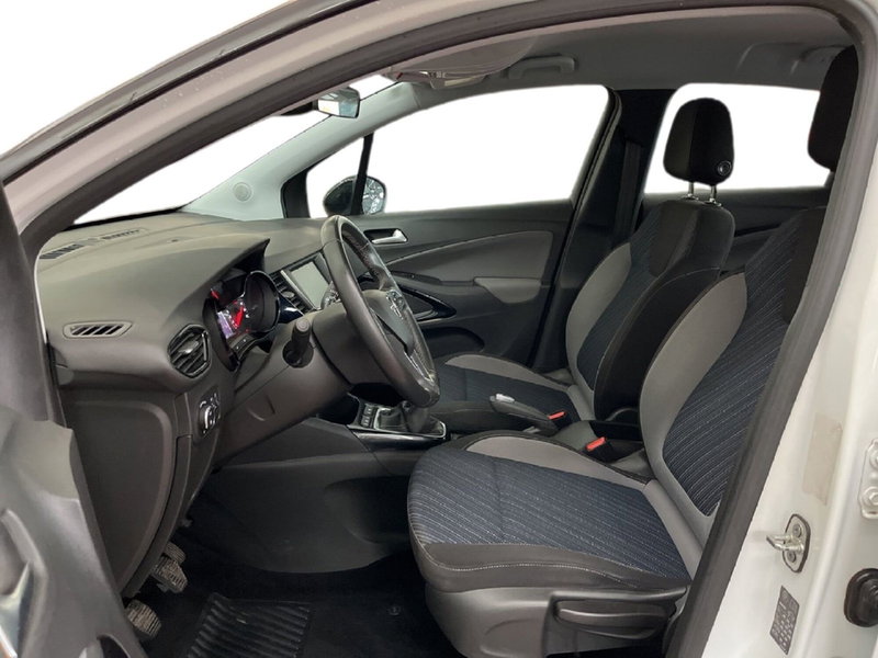 Opel Crossland X usata a Torino (10)