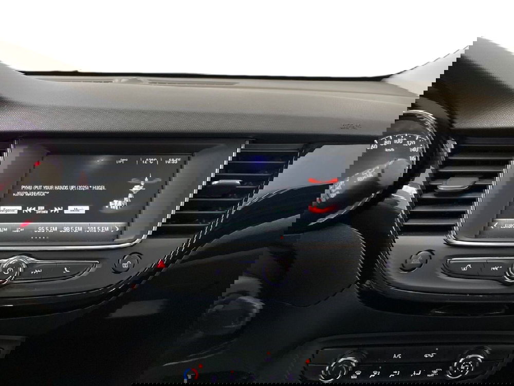 Opel Crossland X usata a Torino (13)