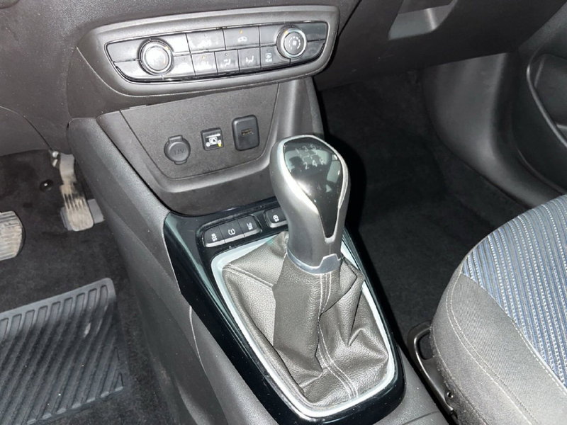 Opel Crossland X usata a Torino (14)