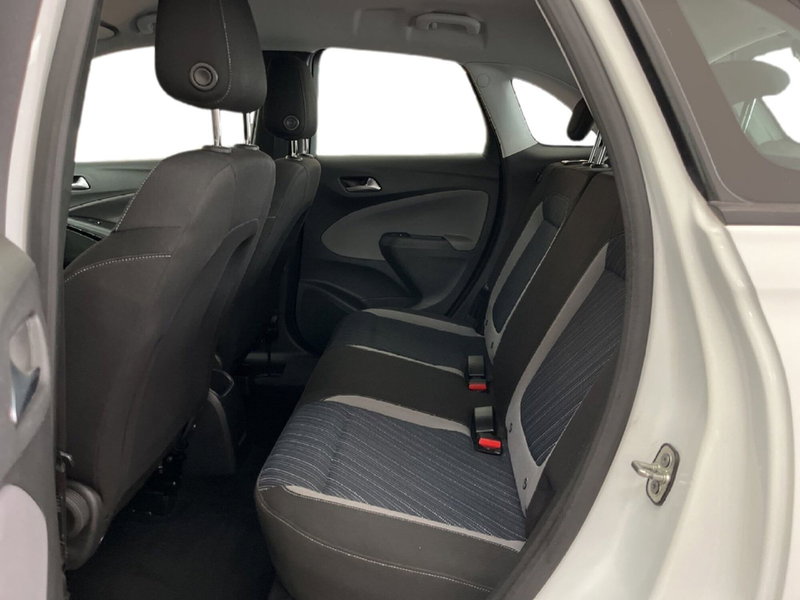 Opel Crossland X usata a Torino (9)