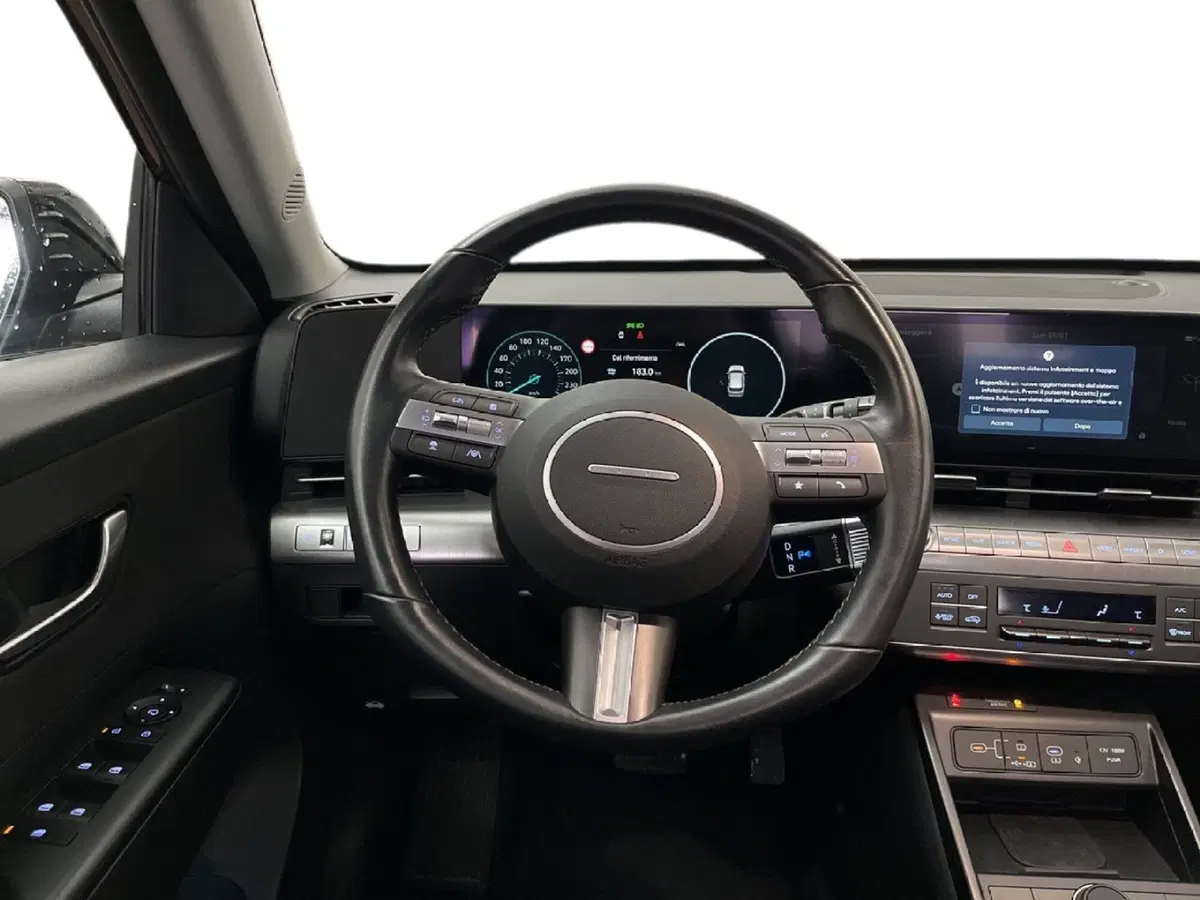 Hyundai Kona usata a Torino (12)