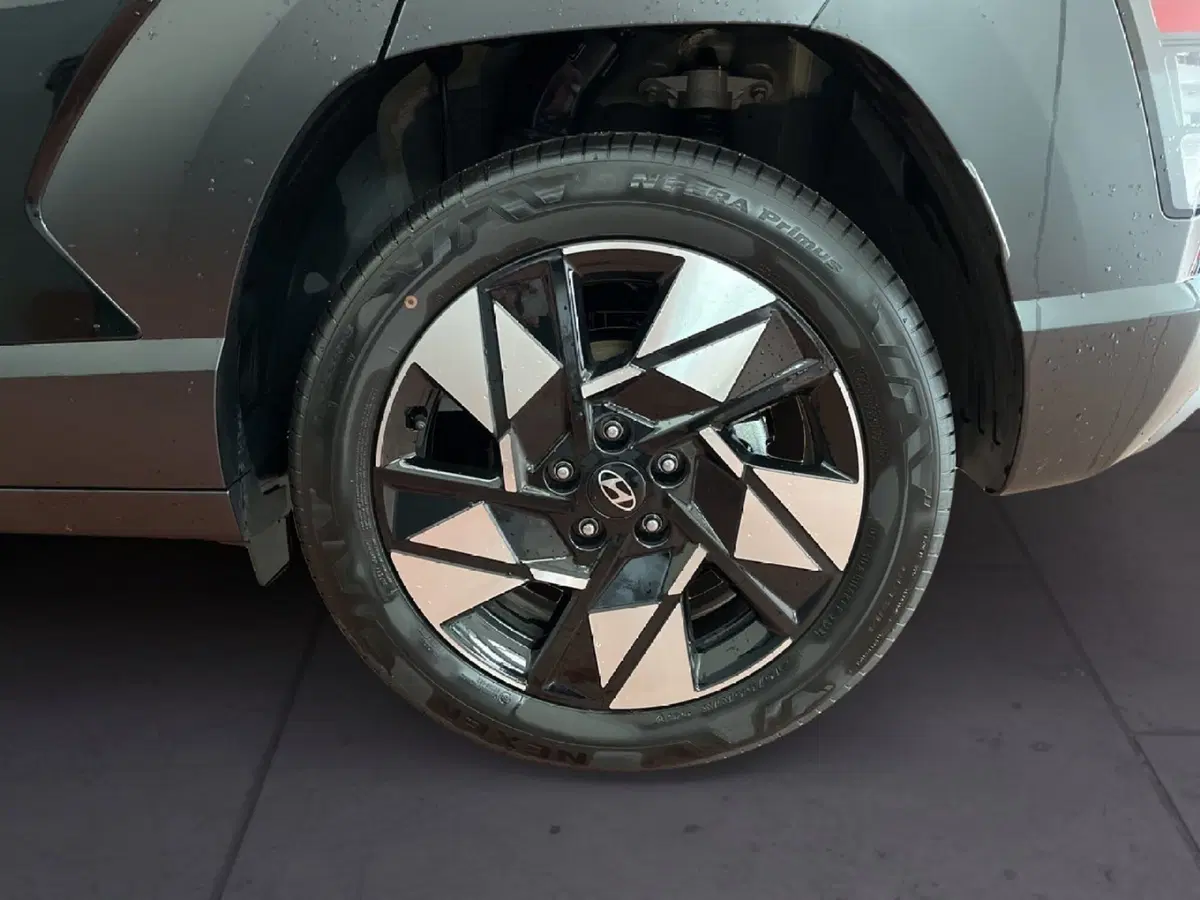 Hyundai Kona usata a Torino (8)