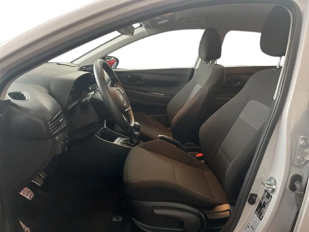 Hyundai Bayon usata a Torino (10)
