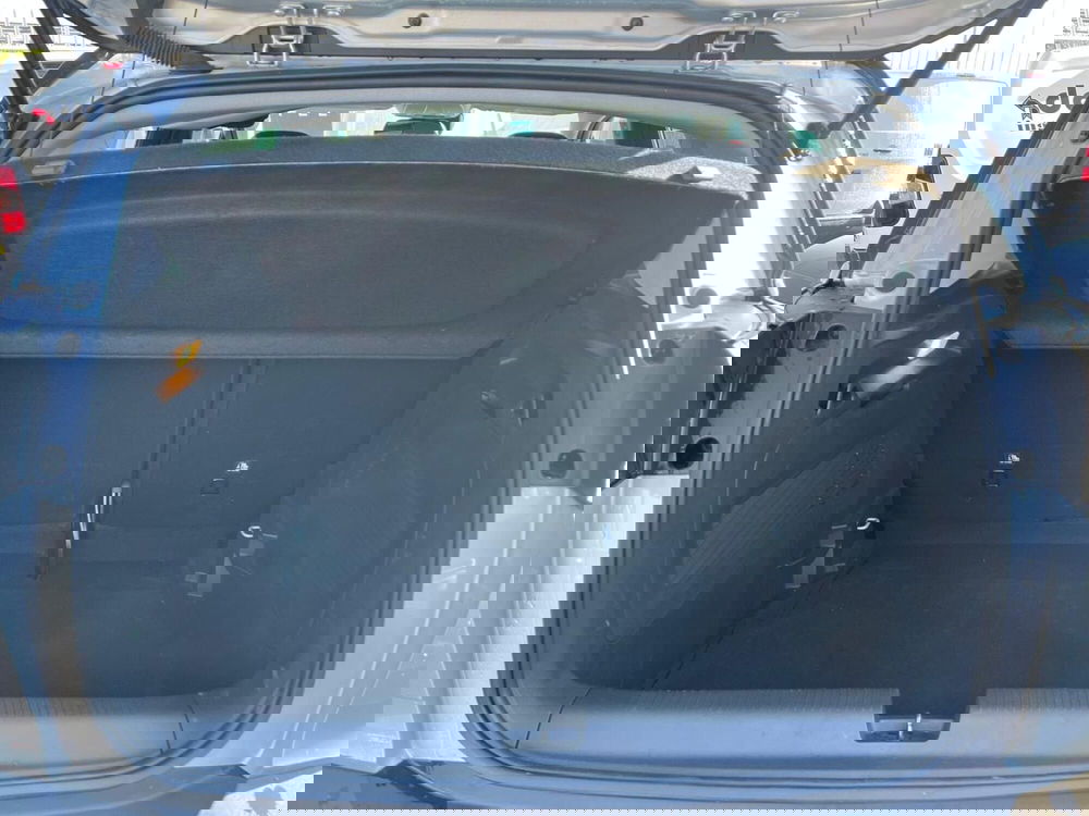 Opel Crossland usata a Milano (12)