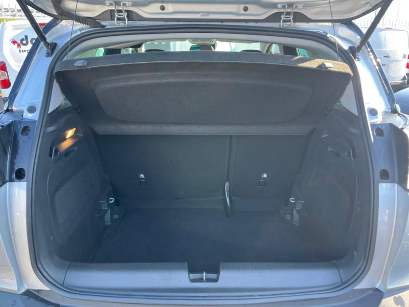 Opel Crossland usata a Milano (12)