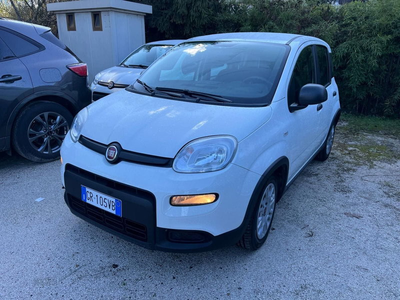 Fiat Panda Cross nuova a Milano
