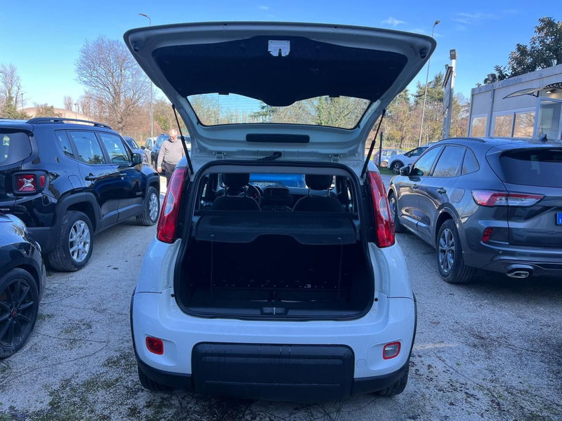 Fiat Panda Cross nuova a Milano (11)