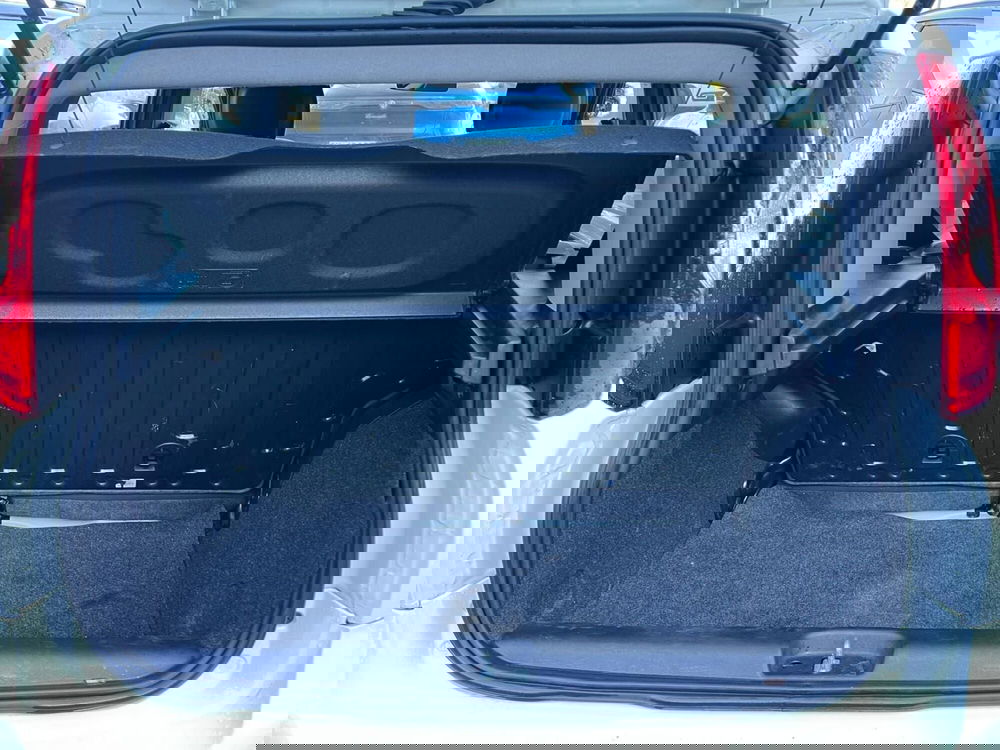 Fiat Panda Cross nuova a Milano (12)