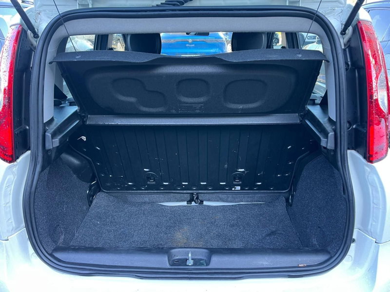 Fiat Panda Cross nuova a Milano (12)