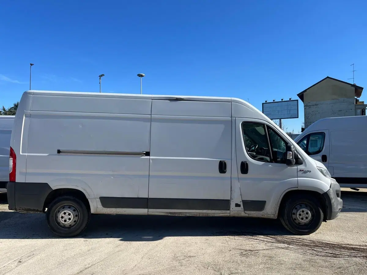 Fiat Ducato Furgone usata a Milano