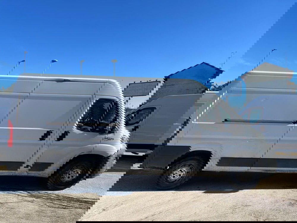 Fiat Ducato Furgone usata a Milano