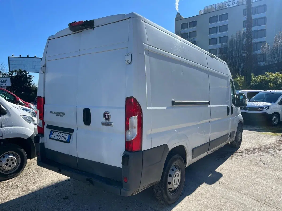 Fiat Ducato Furgone usata a Milano (9)