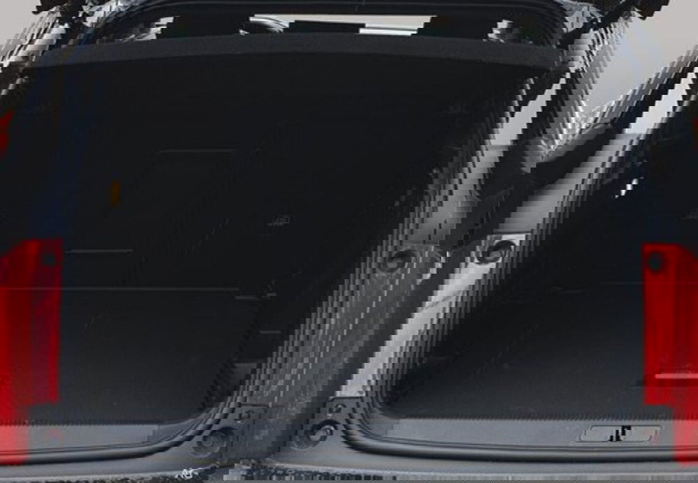 Peugeot 3008 nuova a Caserta (13)