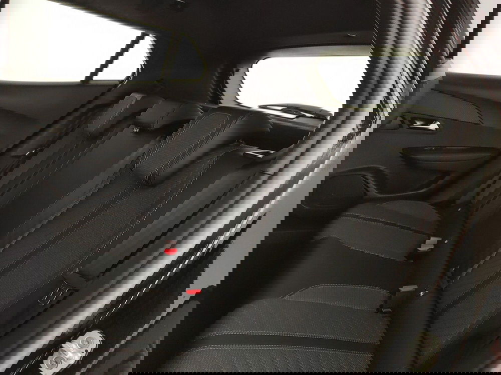 Peugeot 2008 nuova a Caserta (19)