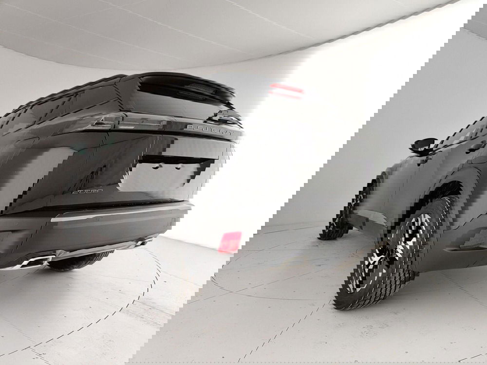 Peugeot 2008 nuova a Caserta (9)