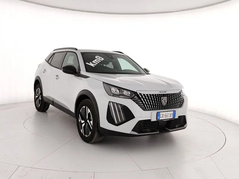 Peugeot 2008 nuova a Caserta