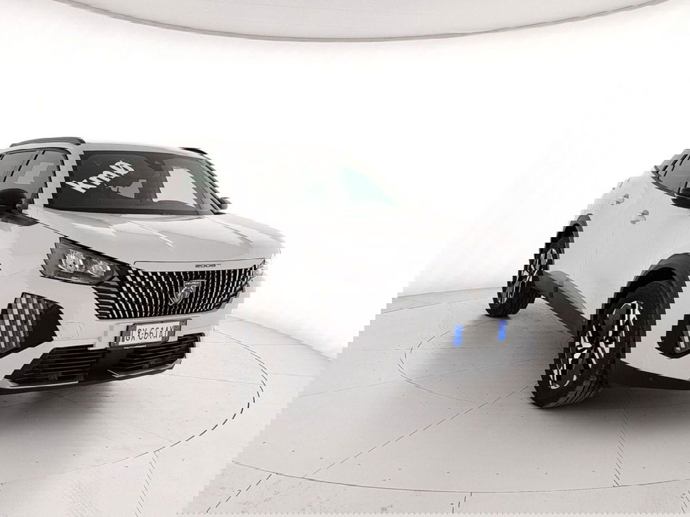 Peugeot 2008 nuova a Caserta