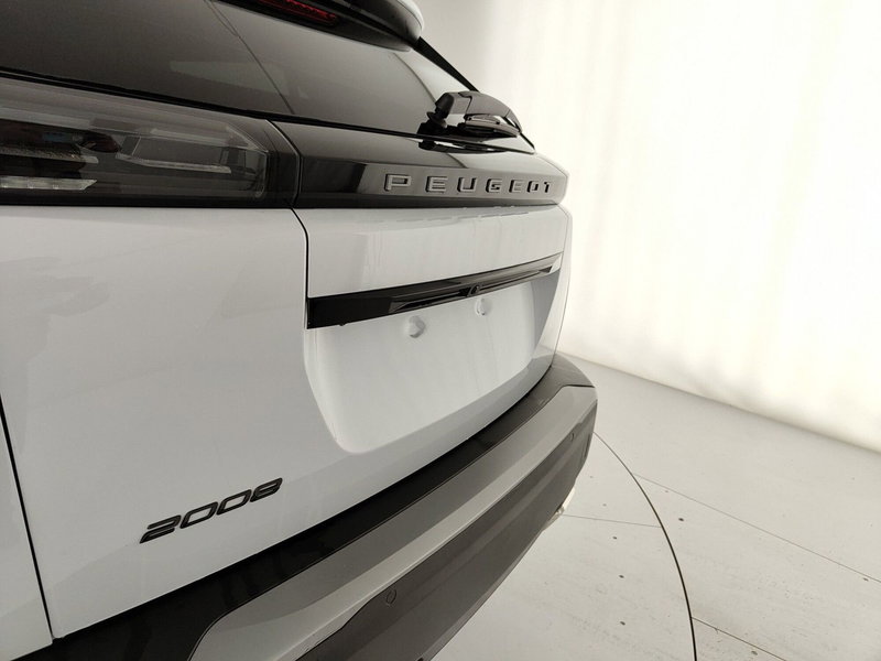 Peugeot 2008 nuova a Caserta (10)