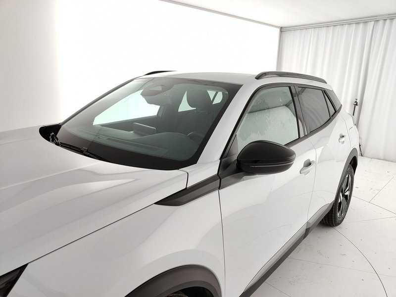 Peugeot 2008 nuova a Caserta (14)