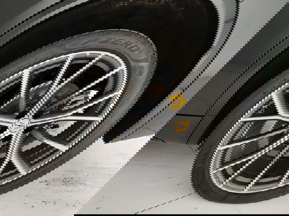 Maserati Grecale usata a Caserta (12)