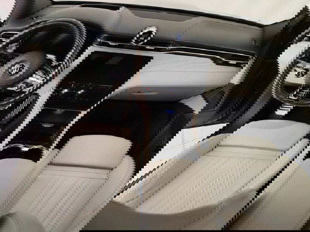 Maserati Grecale usata a Caserta (17)