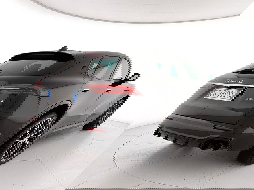 Maserati Grecale usata a Caserta (6)
