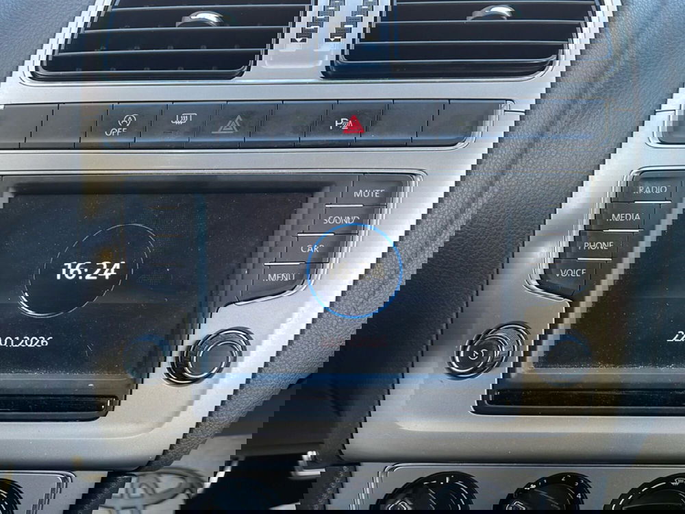 Volkswagen Polo usata a Catania (12)