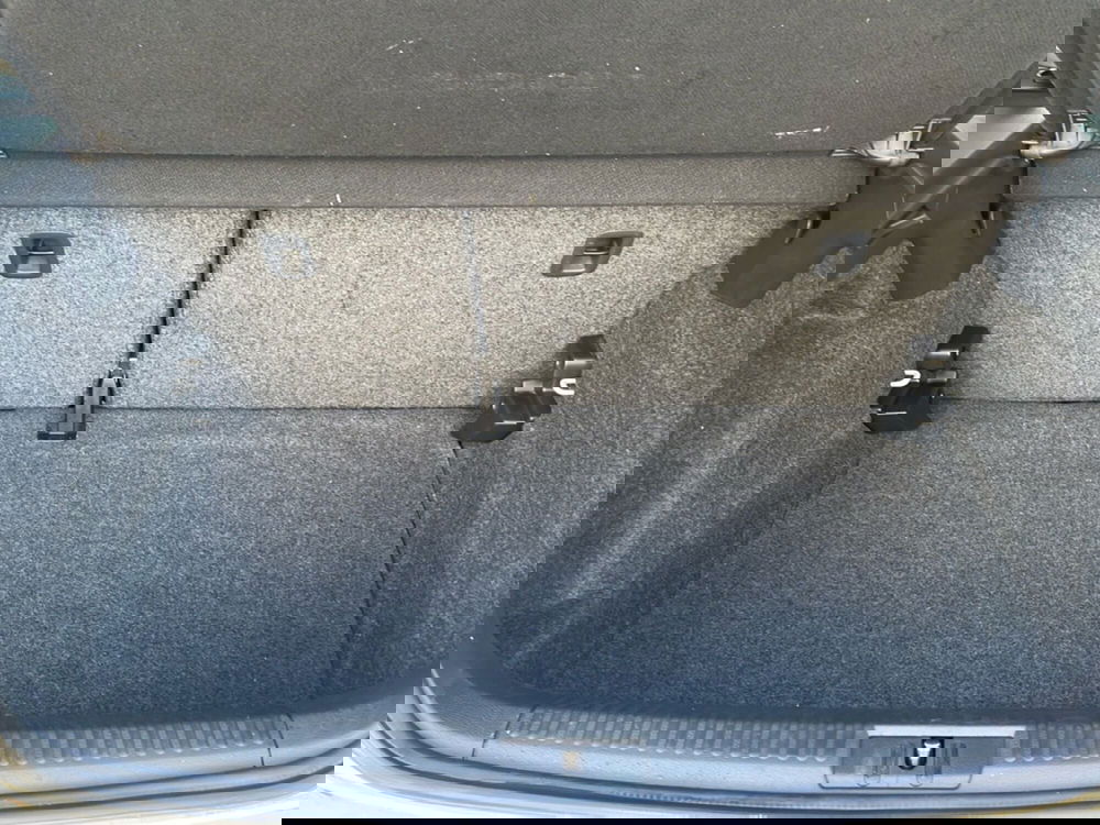 Volkswagen Polo usata a Catania (6)