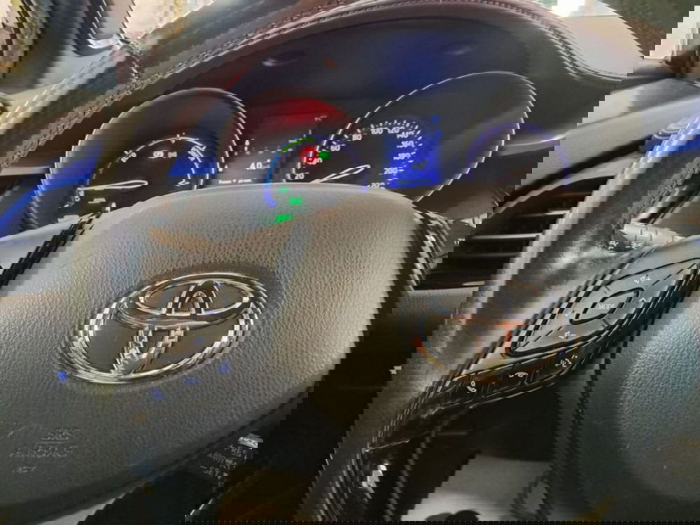 Toyota Toyota C-HR usata a Cagliari (14)