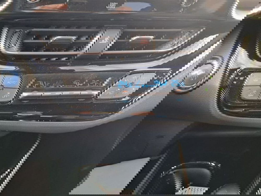 Toyota Toyota C-HR usata a Cagliari (19)