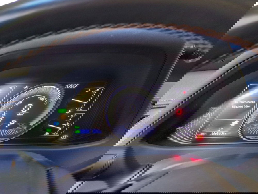 Lexus UX usata a Milano (13)