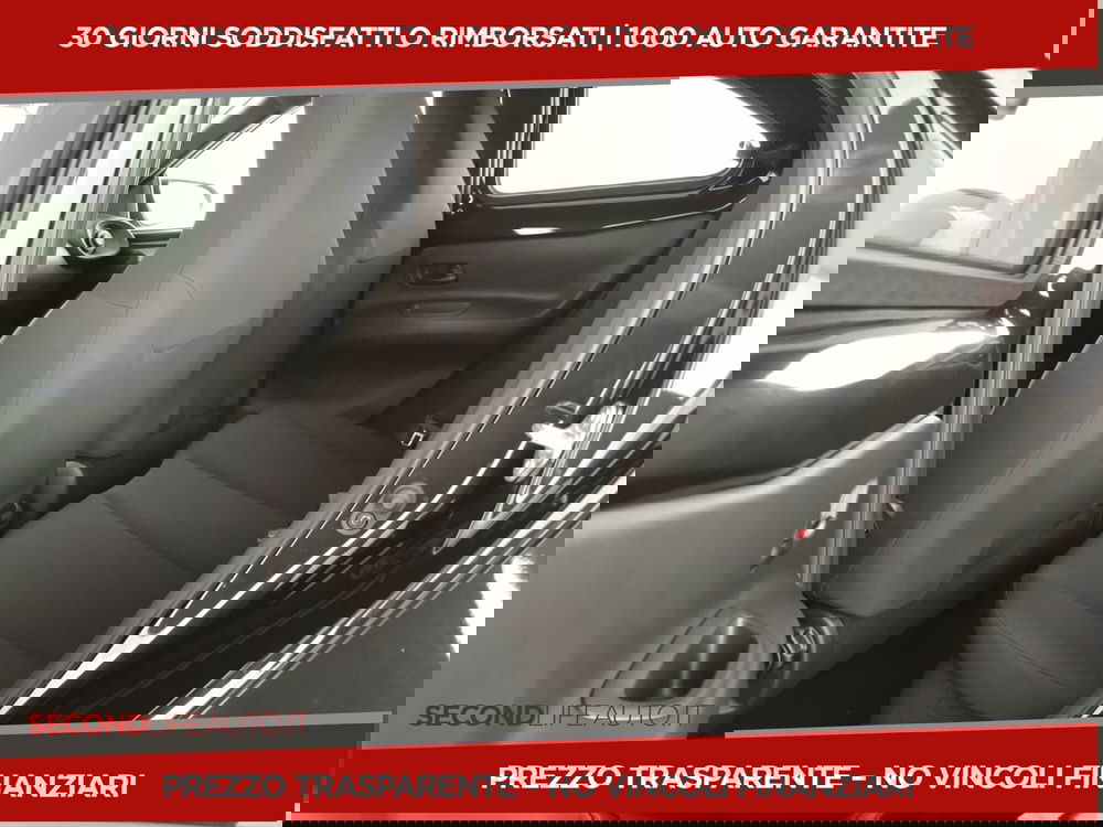 Toyota Aygo X nuova a Chieti (6)