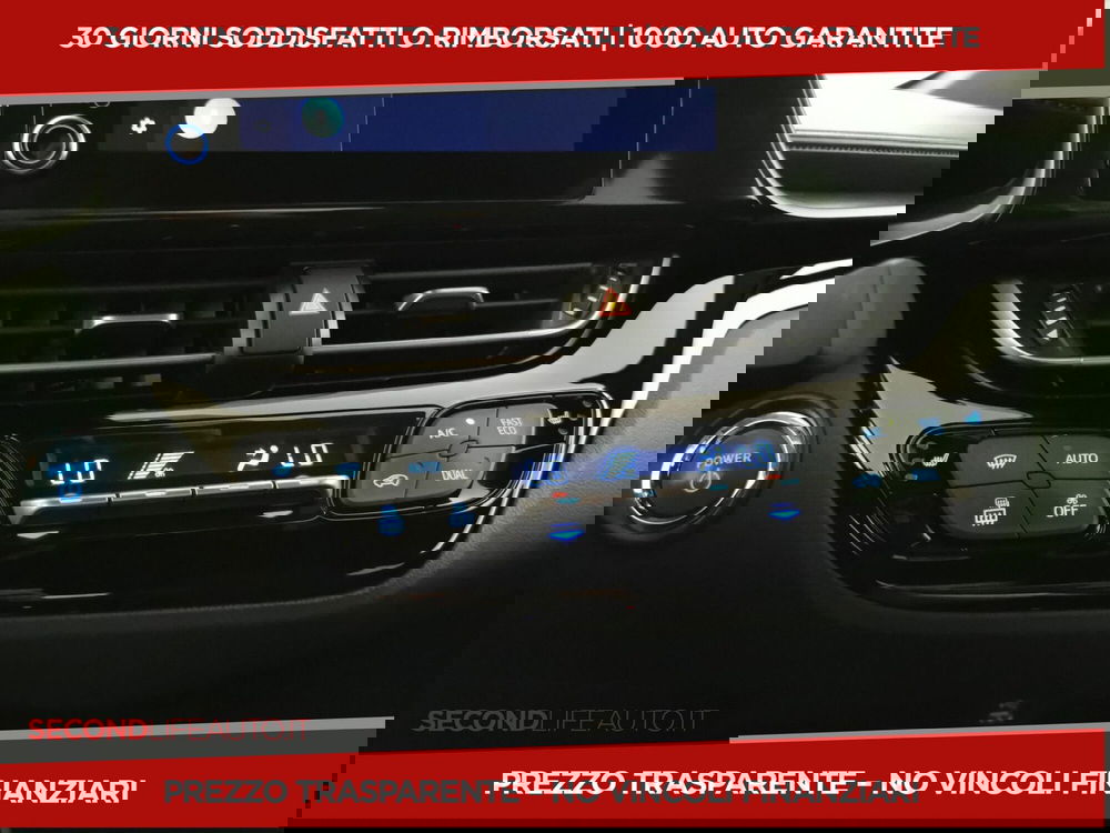 Toyota Toyota C-HR usata a Chieti (15)