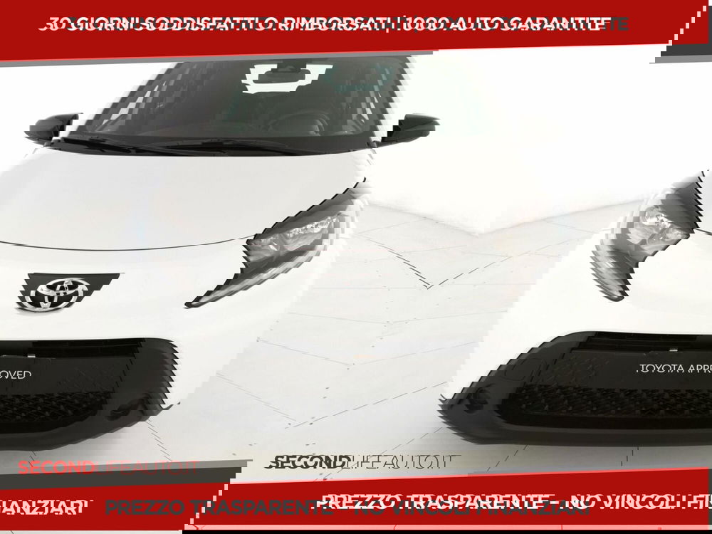 Toyota Aygo X nuova a Chieti (19)