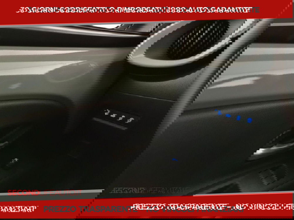 Toyota Aygo X nuova a Chieti (16)