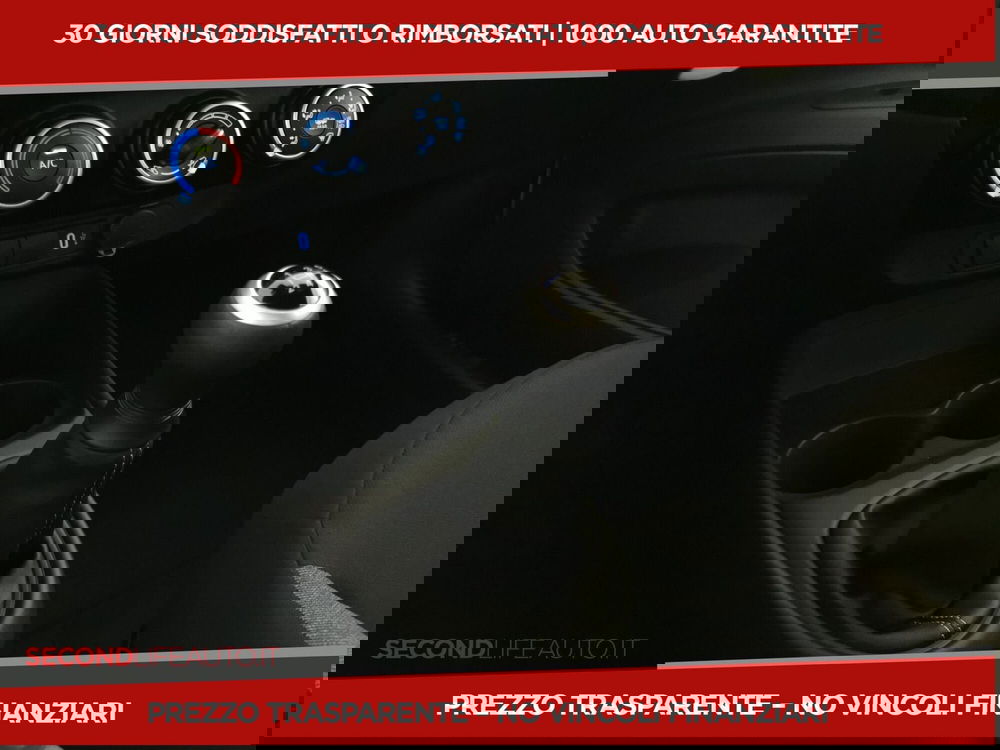 Toyota Aygo X nuova a Chieti (19)