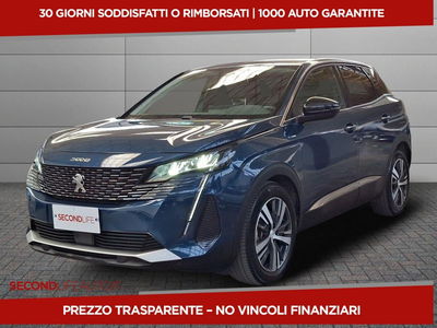 Peugeot 3008 Hybrid 225 e-EAT8 Allure Pack del 2022 usata a San Salvo