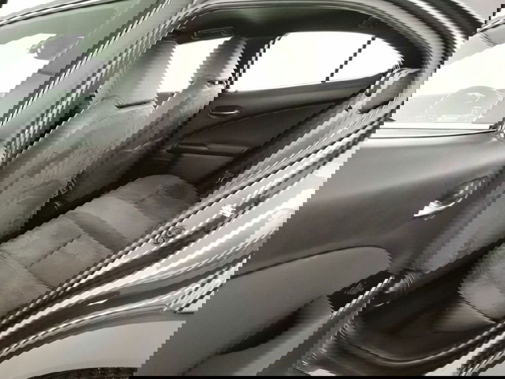 Lexus UX usata a Chieti (6)