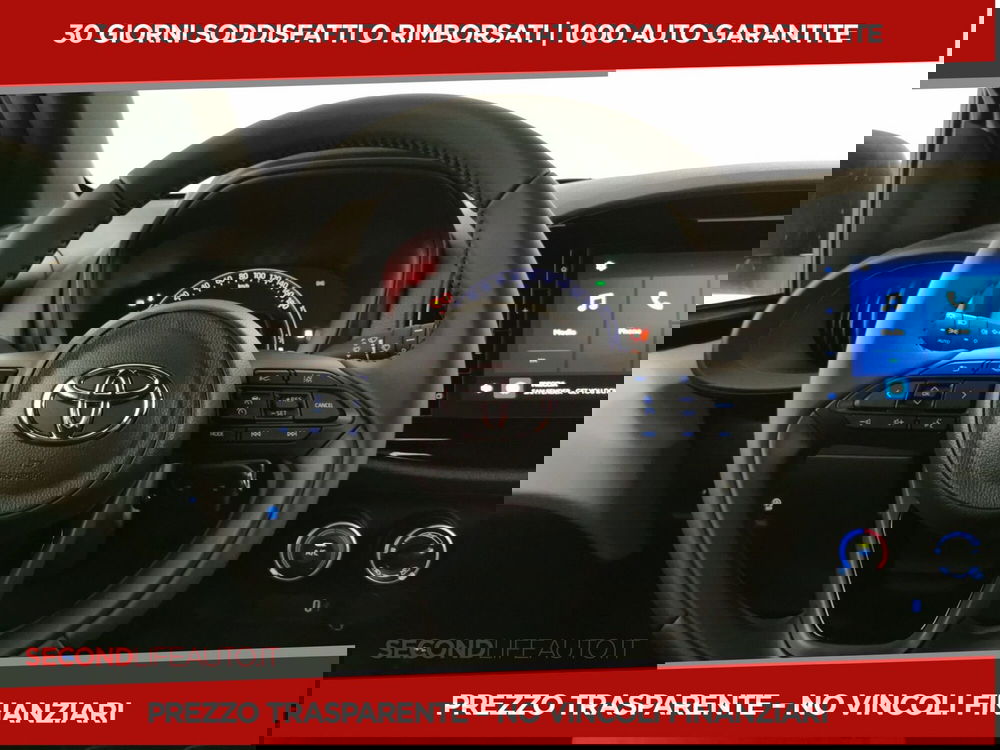 Toyota Aygo X nuova a Chieti (20)