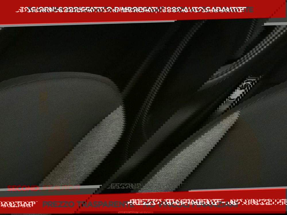 Toyota Aygo X nuova a Chieti (18)