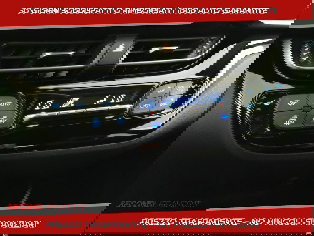Toyota Toyota C-HR usata a Chieti (18)