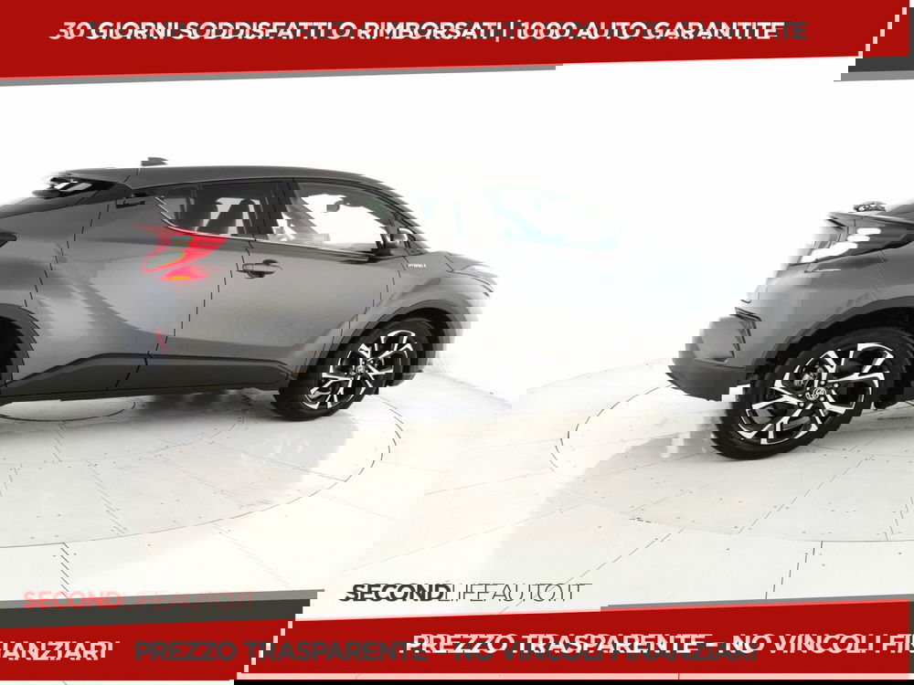 Toyota Toyota C-HR usata a Chieti (4)