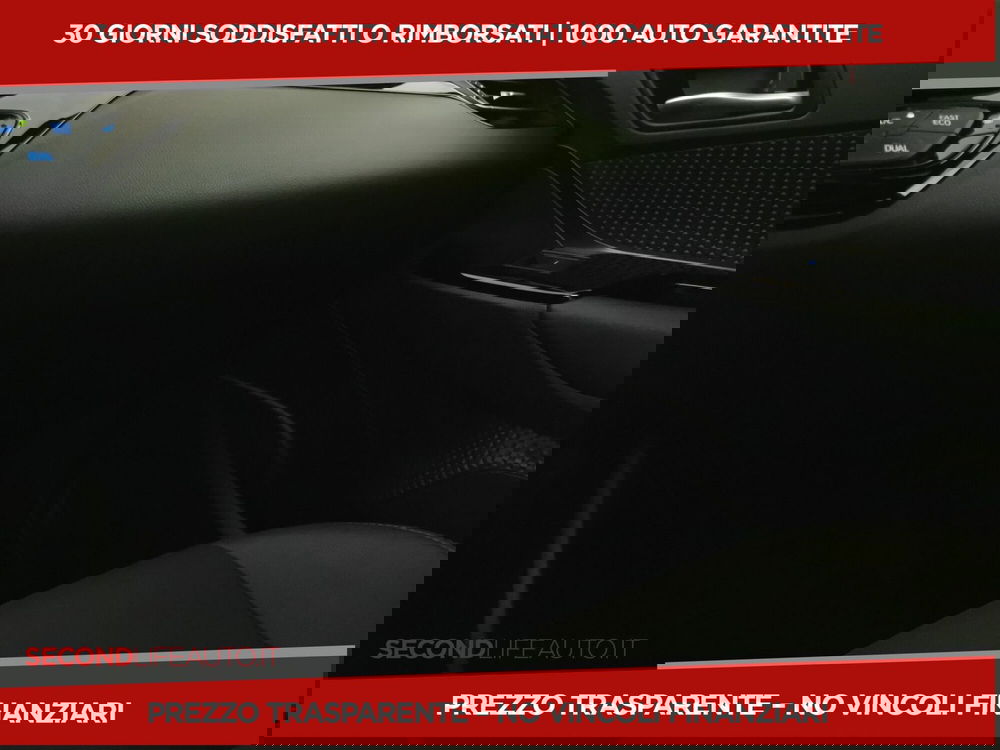 Toyota Toyota C-HR usata a Chieti (16)