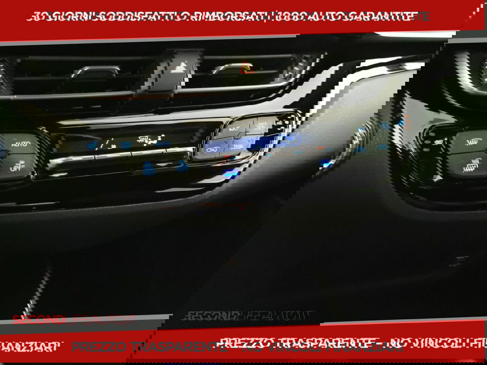 Toyota Toyota C-HR usata a Chieti (17)